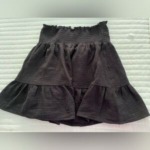 Black elastic skirt size s brand new